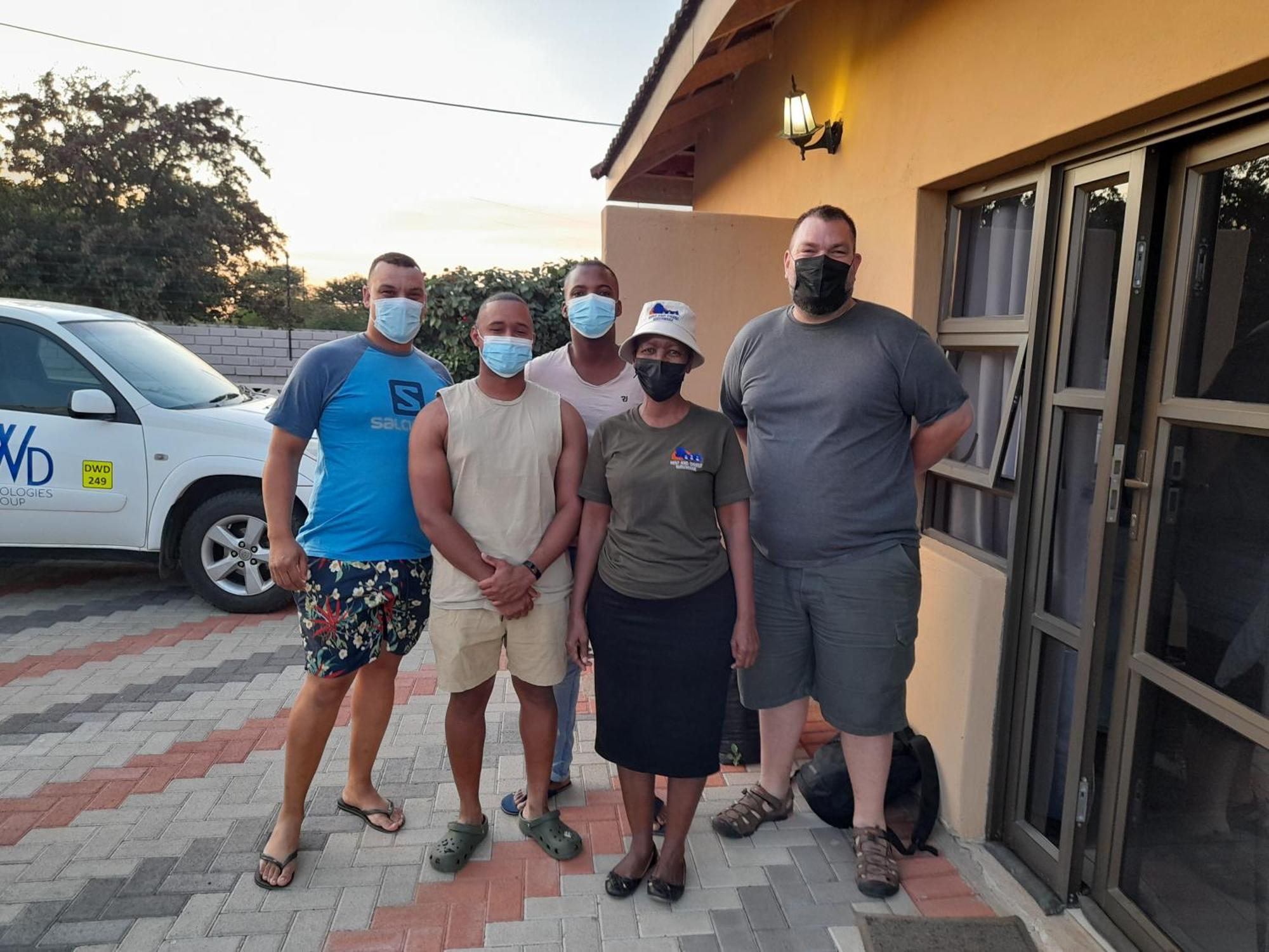 Rest & Digest Bed & Breakfast Serowe Bagian luar foto